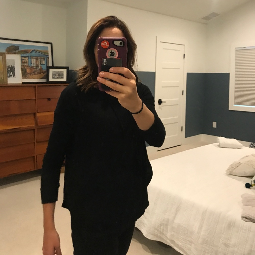 Black nursing sweater. Amazingly soft.